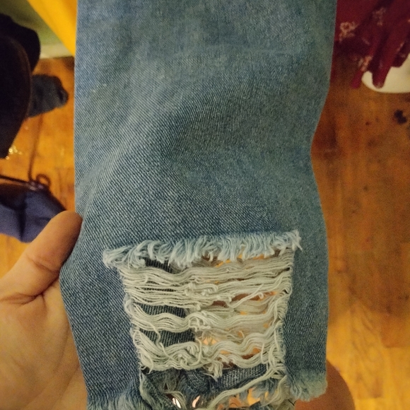 Jeans - Picture 1 of 5